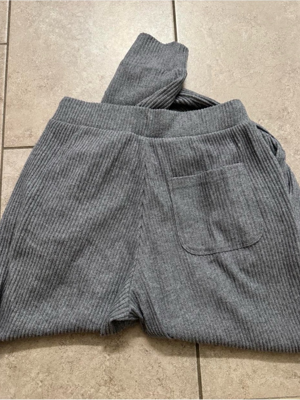 ALO Yoga Ribbed Knit Set!! - Picture 4 of 4